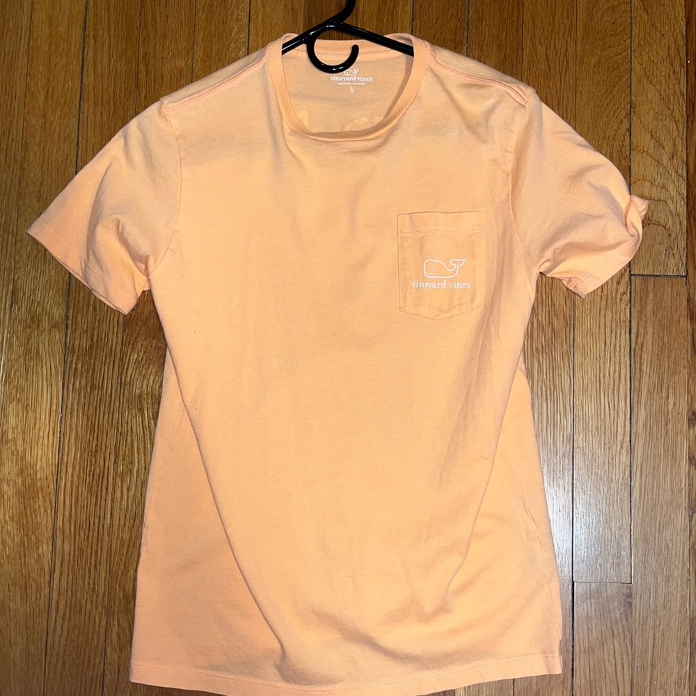 Men’s Large Orange Vineyard Vines T Shirt